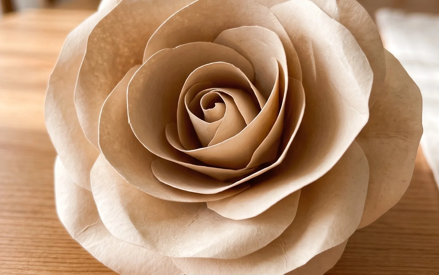 10+ tutorials to make paper rose, FREE templates, step by step